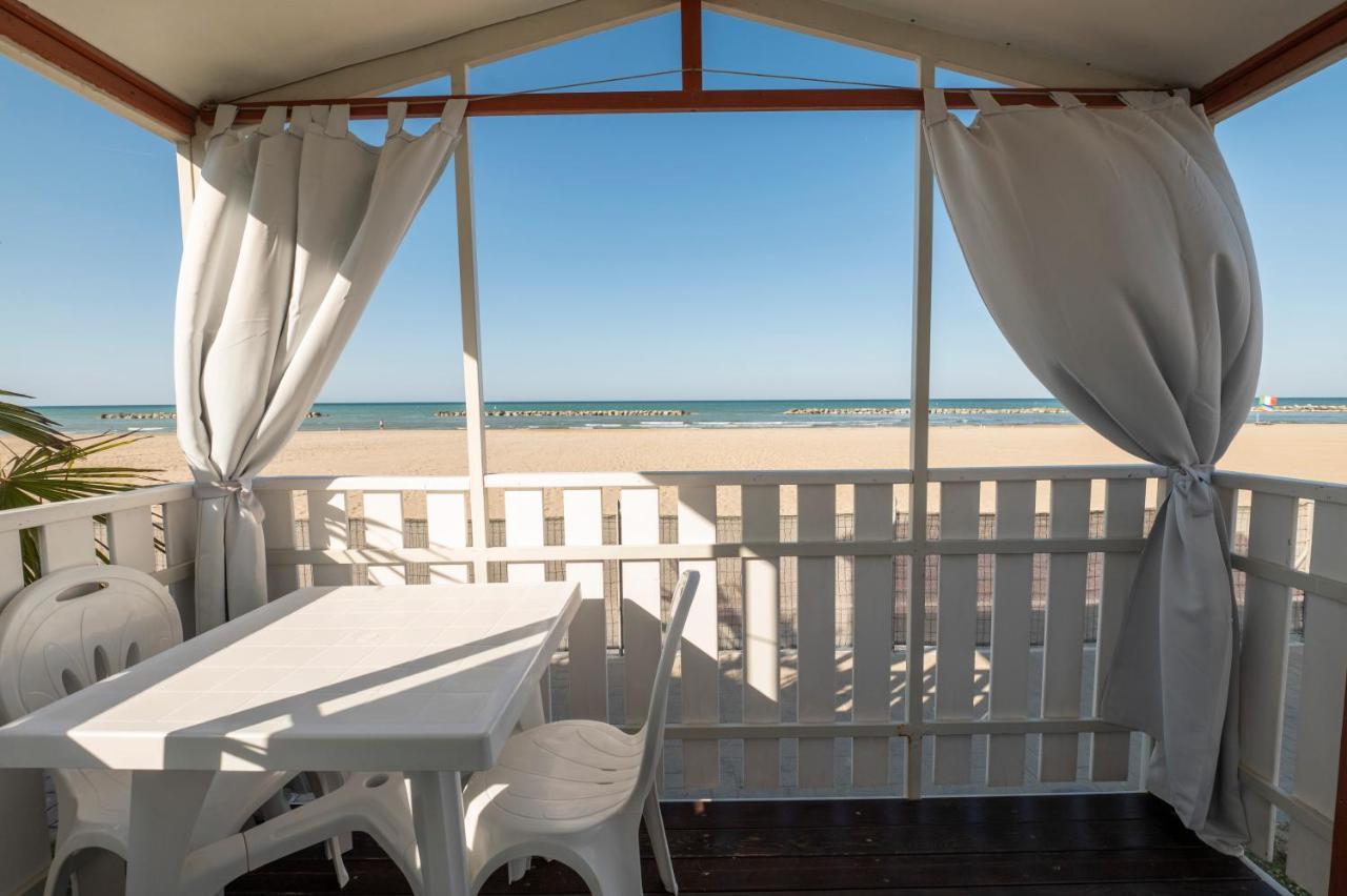 Camping Norina Pesaro Luaran gambar