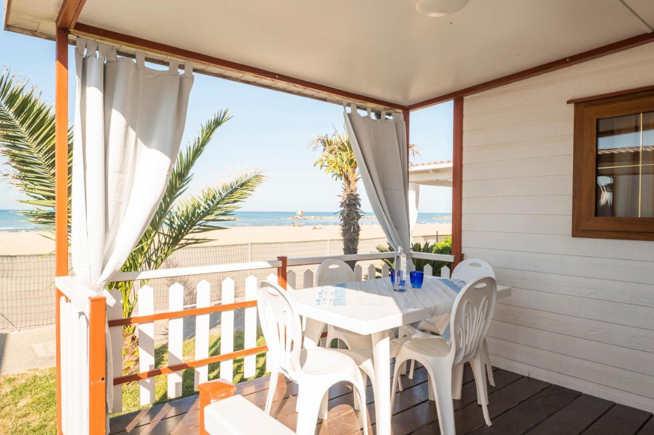 Camping Norina Pesaro Luaran gambar