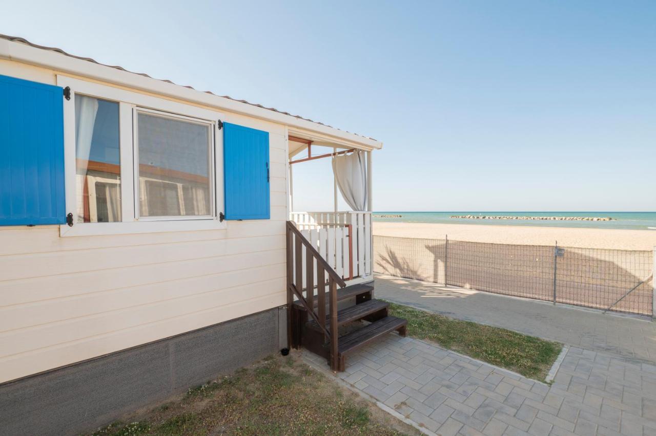 Camping Norina Pesaro Luaran gambar