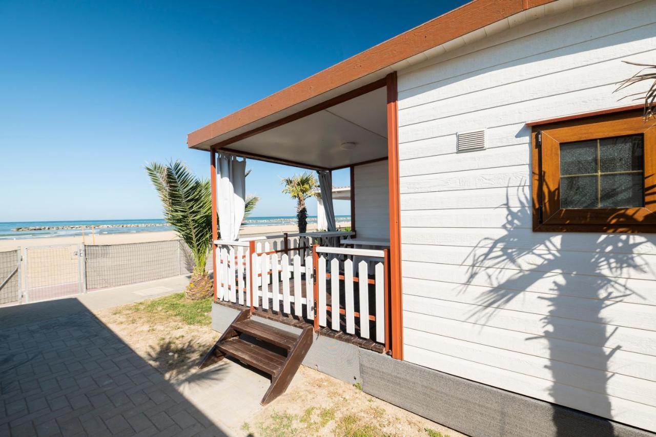 Camping Norina Pesaro Luaran gambar