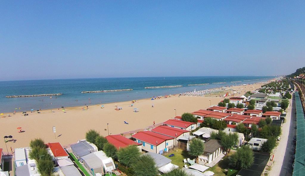 Camping Norina Pesaro Luaran gambar