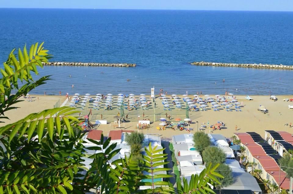 Camping Norina Pesaro Luaran gambar